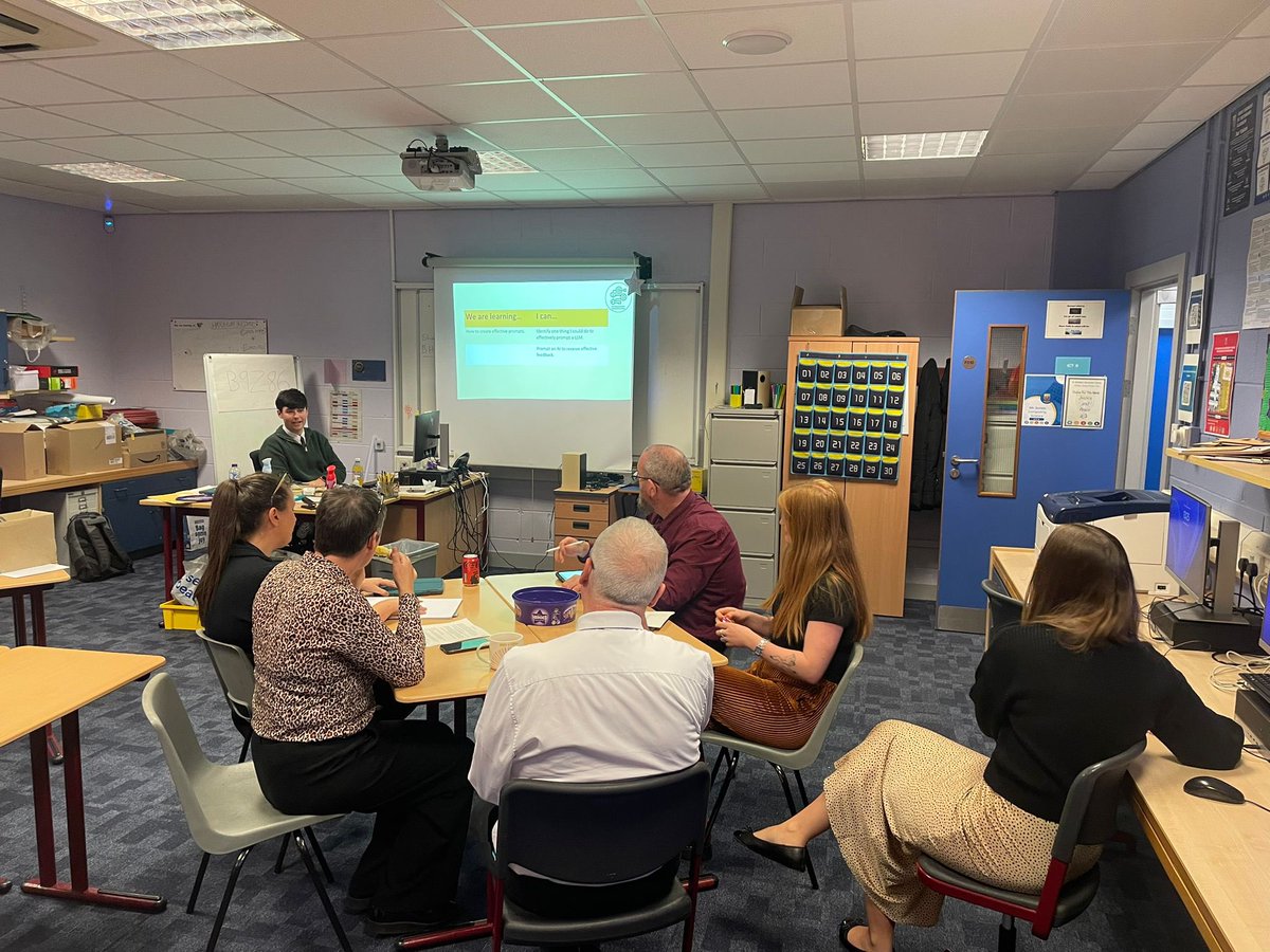 StAndrewsCLPL's tweet image. Great to see the commitment from our staff sharing practice and supporting one another through the prepare stage of our learning sprints 🙌 Collaboration and reflection in action! #alwayslearning #Teamwork #LearningSprints