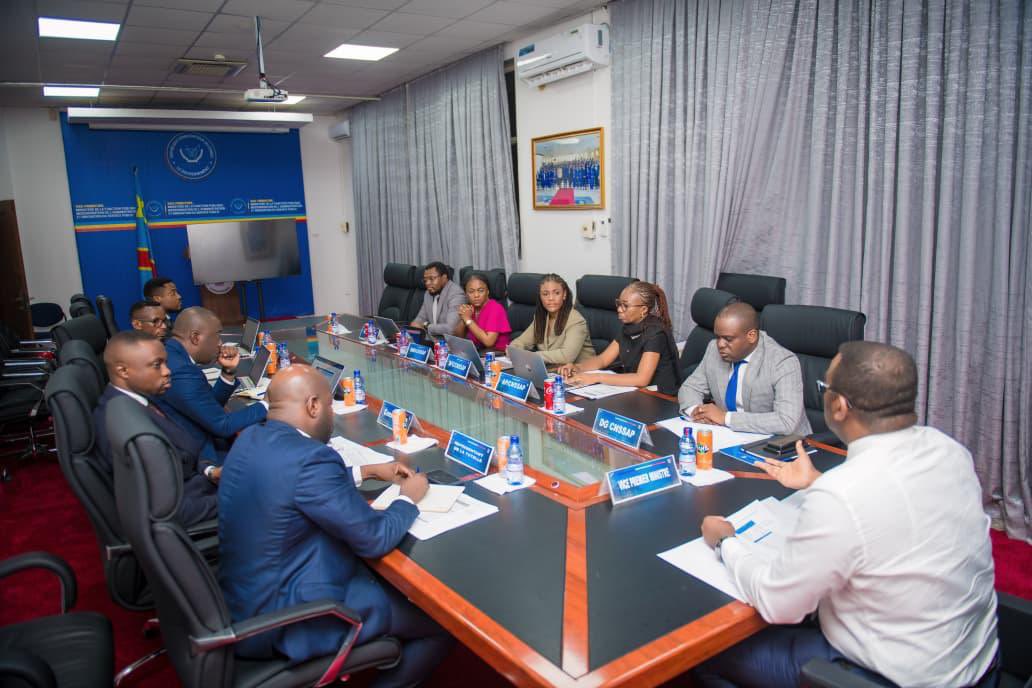 #RDC CNSSAP <a href="/Cnssap_RDC/">CNSSAP RDC</a> : La Tutelle fixe le cap pour l’atteinte des objectifs 2025.

- Le Vice-Premier Ministre Jean-Pierre Lihau <a href="/LihauEbua/">Jean-Pierre LIHAU</a> a présidé, ce 29 septembre 2025, une réunion stratégique avec la CNSSAP pour évaluer l’état d’avancement des objectifs fixés pour l’année.