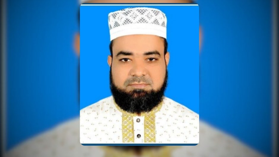 মাদরাসা ছাত্রীকে শ্লীলতাহানির অভিযোগে নওগাঁর জামায়াত আমিরকে বহিষ্কার