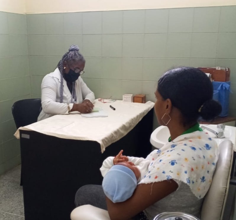 Laboratorio Clínico con amor a su profesión en el quehacer diario. #CubaPorLaVida #CubaCoopera
#CubaConVenezuela