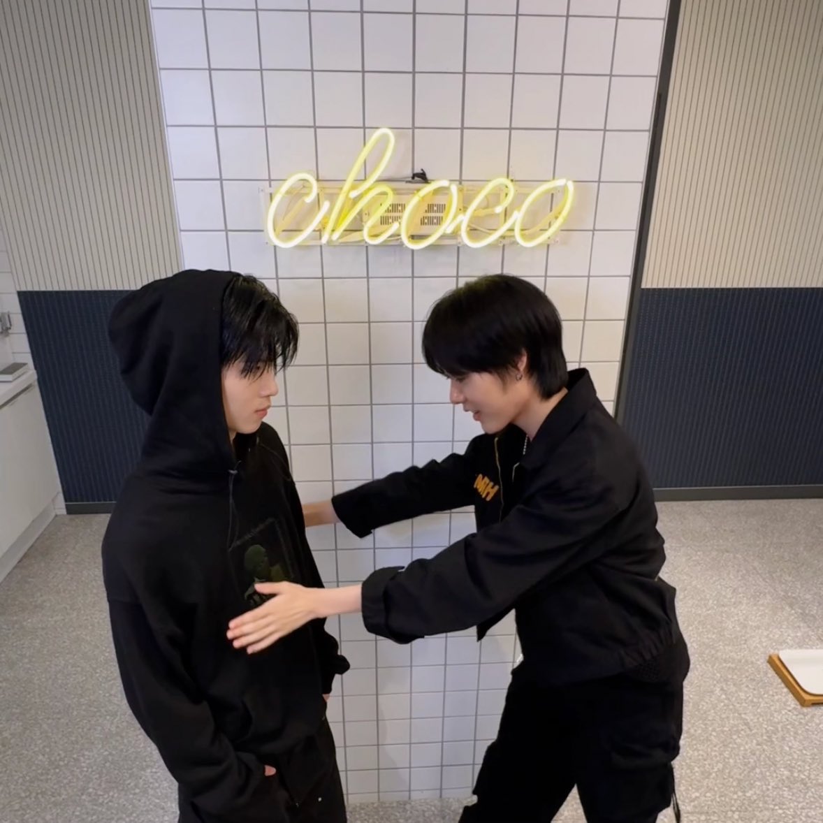 reverimp3's tweet photo. this is so 😭😭😭😭😭😭😭 https://t.co/Jx1zV36w1z
