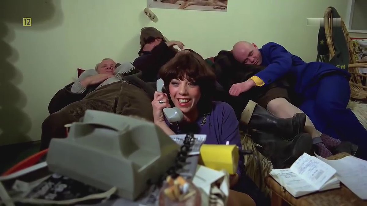 Nie mogę z wami pisać, bo przyszedł do mnie na kolację Józek Piłsudski. Pogadać.