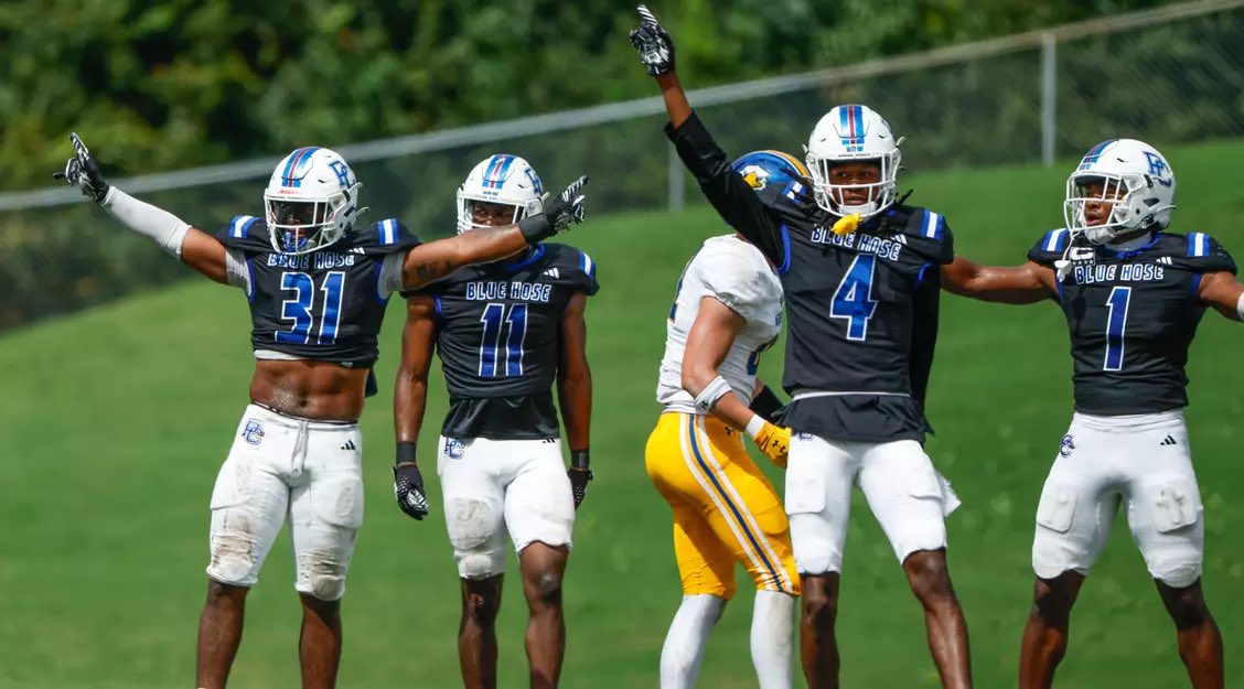 After a great conversation with <a href="/Gr48ness/">AD Davis</a>!! Im blessed to receive a division 1 offer from Presbyterian College!!! <a href="/BlueHoseFB/">PC Football</a>