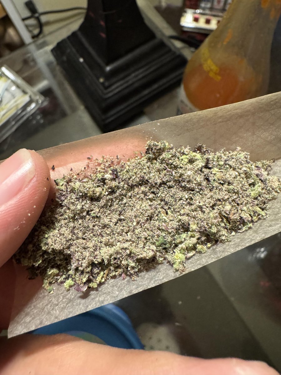 WriteWeed's tweet image. keify joint #WriteWeed #IAmGDC #Mmemberville #Weed