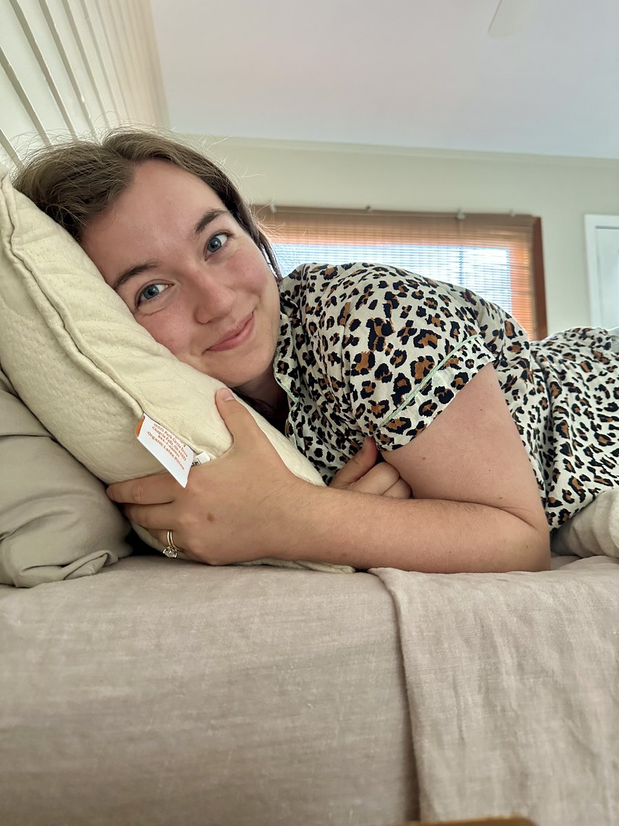 Soft and supportive + certified organic = Happsy Pillows are a win-win!

Treat yourself to a new pillow! Shop here: happsy.com/happsy-organic…

[📸IG: sarahjketelhut ]
#NewPillow #OrganicPillow #OrganicCotton #CertifiedOrganic #TreatYourself