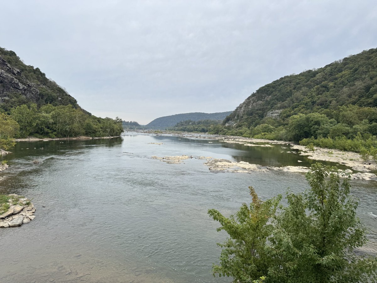 msudawg02's tweet photo. Evening adventures at Harper’s Ferry West Virginia @spann https://t.co/PAhNNNtfqH