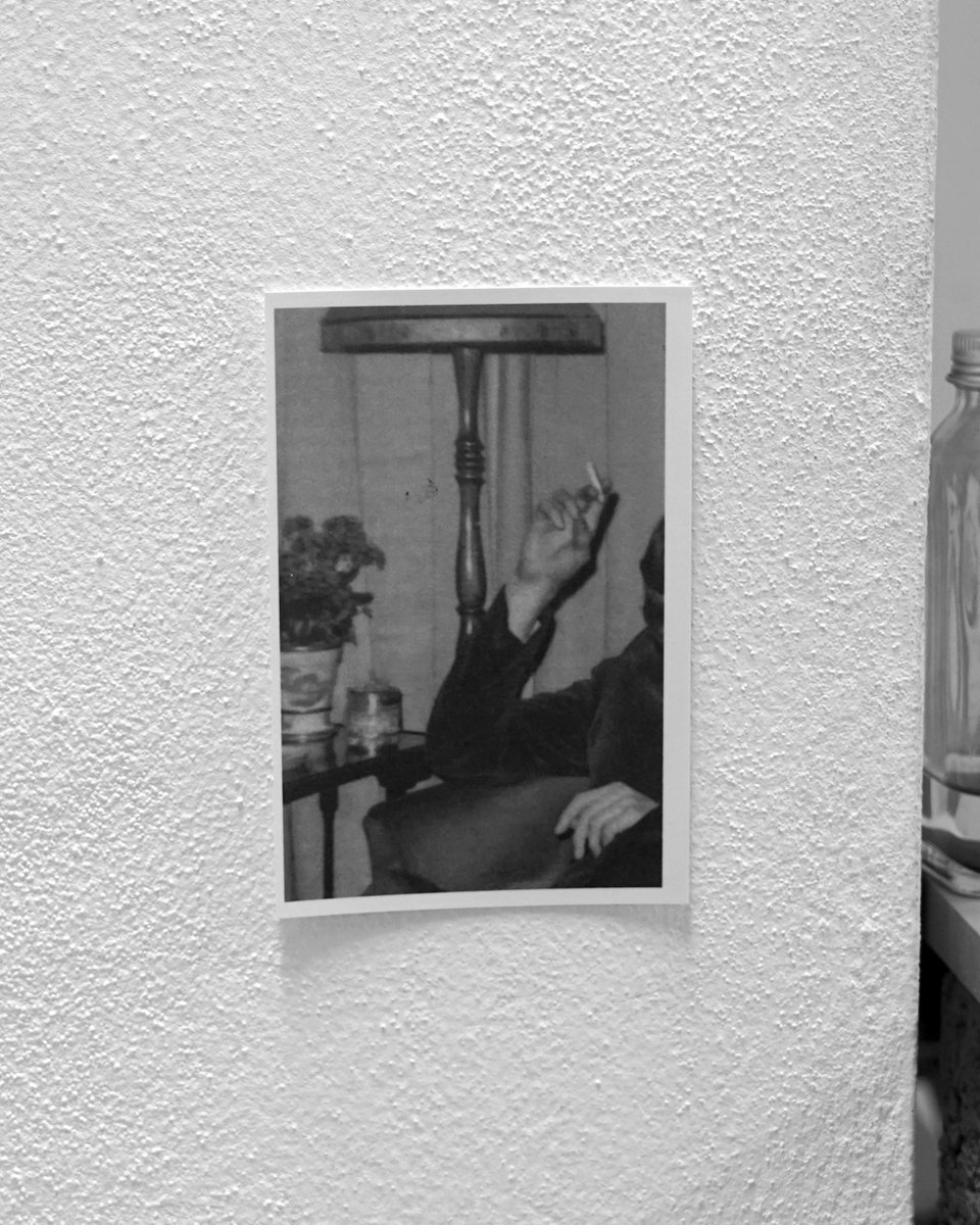 paullomm's tweet photo. Terrível Enciclopédia da Mão, Galeria do Sol, 2025 https://t.co/MUz7kHfNZz