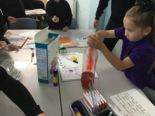 CastlefordParkJ's tweet image. Exploring timelines and key events in history 🪖✅
Practising dribbling and developing control in football ⚽️✅
Heart dissection and components of blood investigation 🫀🩸🧪✅ 
Thanks to @CastlefordAcad for leading the dissection! 🤝
#Primary #KS2