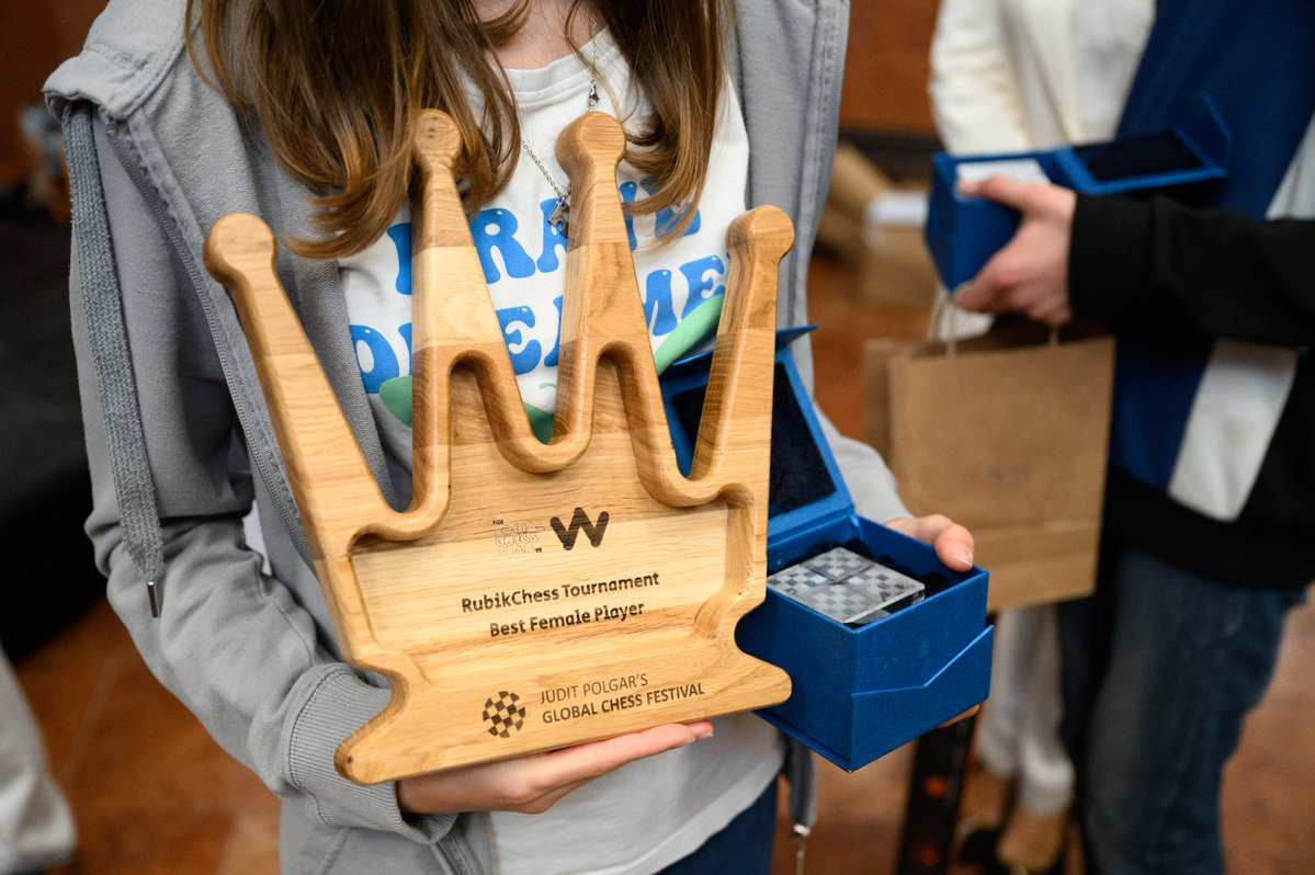 GMJuditPolgar's tweet image. What a day it was! 🤗
Thank you for joining us! ❤
See you on the 12th Judit Polgar&apos;s Global Chess Festival in 2026!🖐

#ChessConnectsUs @MorganStanley @FideWomen  @SRobot90498  @ECUonline #play #inspire #experience #RubikChess