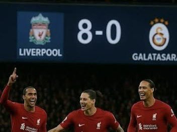 Davinson Sanchez’e güveniyoruz 🦅 

#GSvLIV