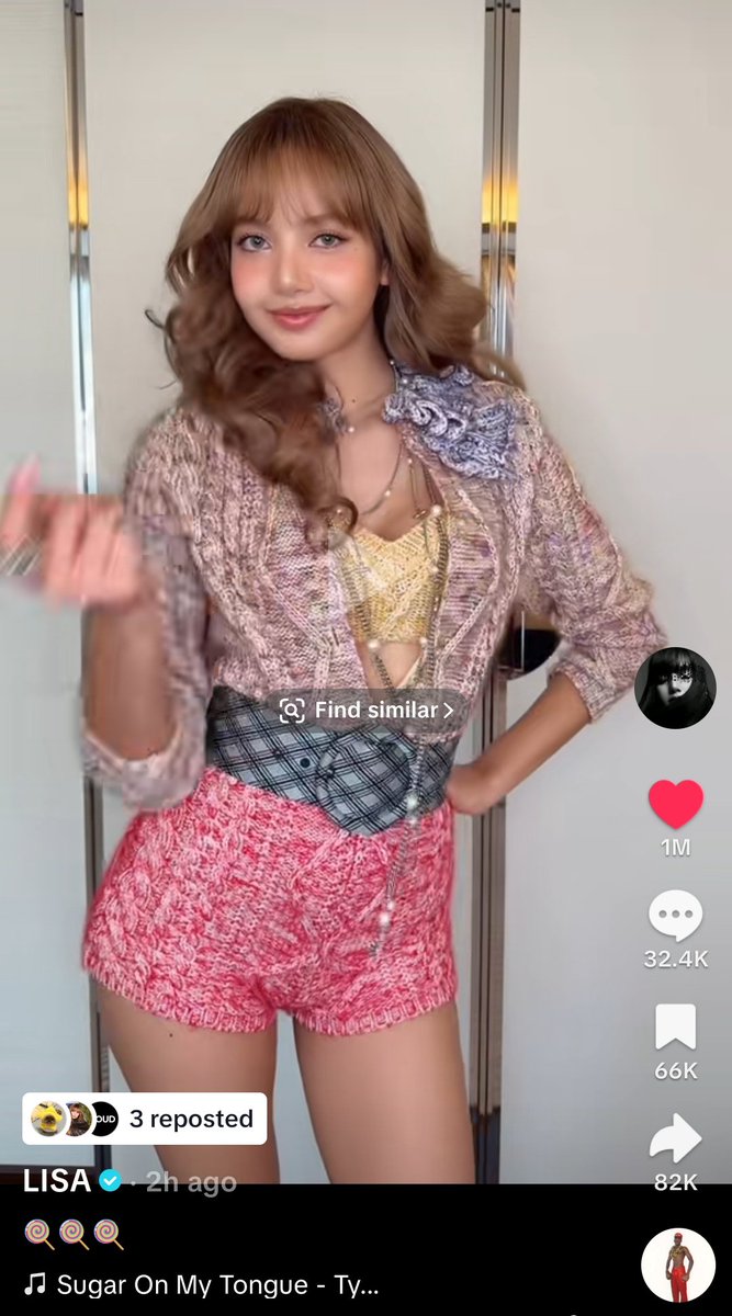 1 MILLION LIKES ALREADY??!!!! 🔥

🔗 vt.tiktok.com/ZSDcy9fbS/

LISA PARIS FASHION WEEK 
#LISAxLVSS26 #LISAxLouisVuitton 
#LVSS26 <a href="/wearelloud/">LLOUD</a> <a href="/LouisVuitton/">Louis Vuitton</a>