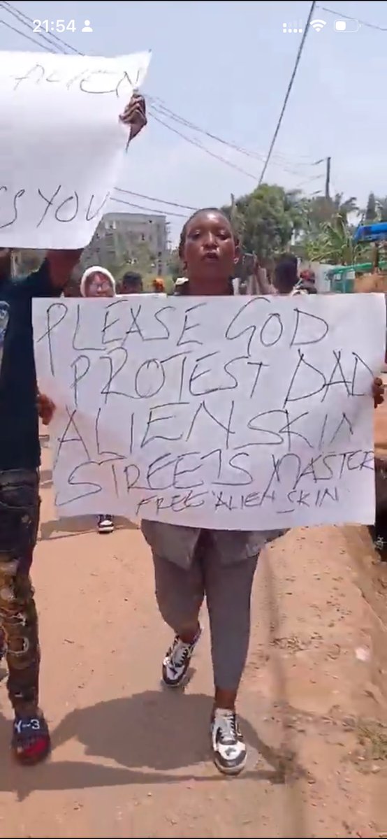 Fittizo1's tweet photo. @FCSS120T Mutegeza kki wano… protest? https://t.co/ySBohLaQBn