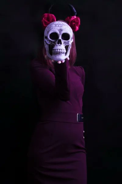 [Tweet automatisé] Si jamais vous voulez me soutenir, c'est par ici ! Merci à vous ! <3 throne.com/maian/wishlist