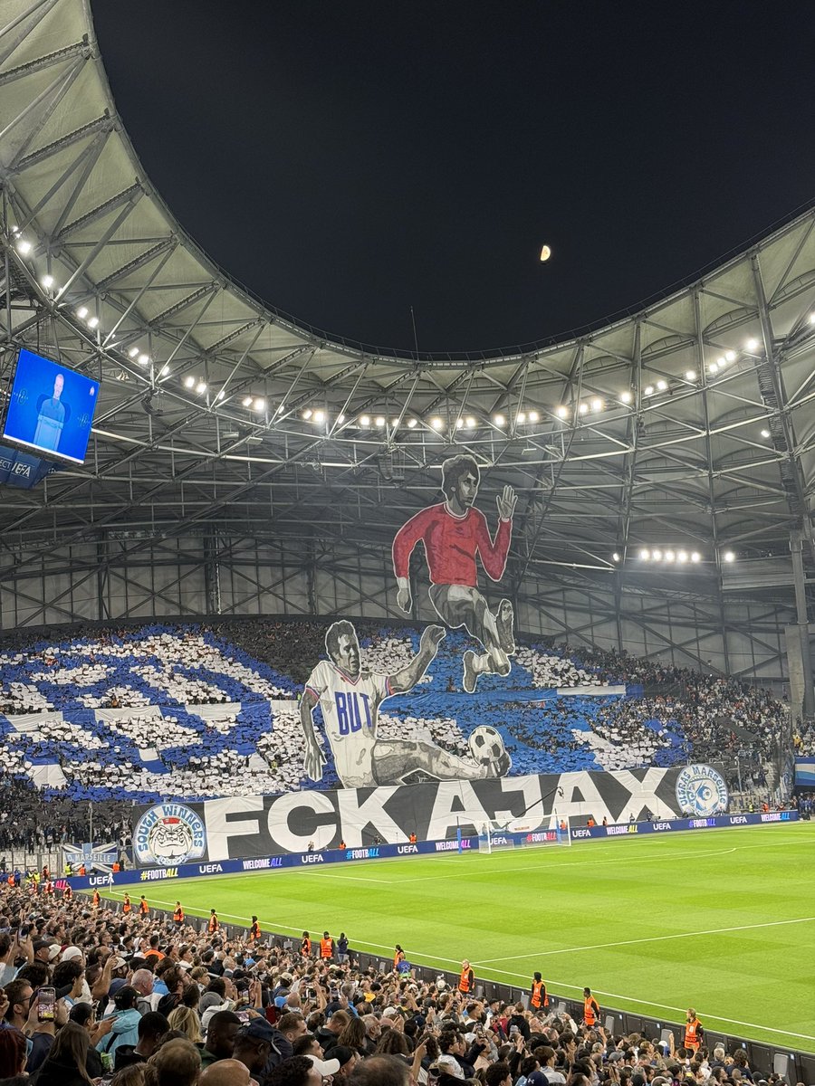One of the best tifos I’ve ever seen.