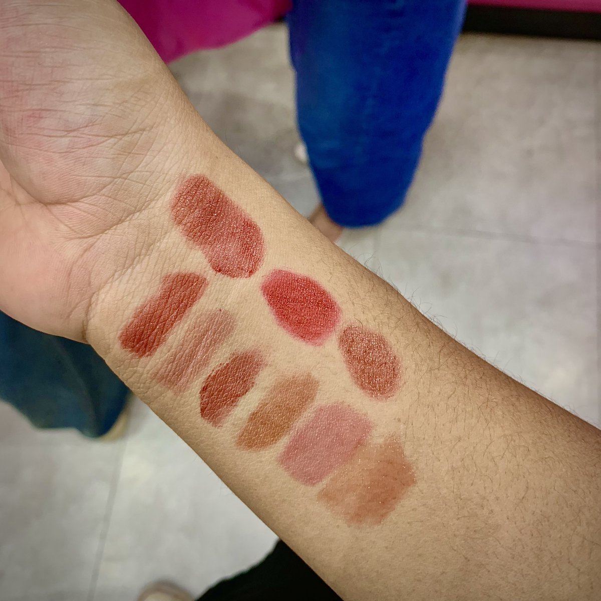 ART 🎨
Artist :<a href="/maphraw__/">𝑴𝒂𝒑𝒉𝒓𝒂𝒘</a>  🐬🤍🤏🏻