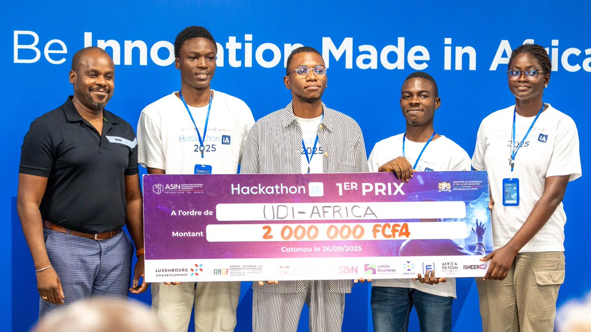celtiisbj's tweet photo. 🇧🇯 Le Bénin a du génie, et ça se voit ! 💡

Celtiis Business est fier d’avoir accompagné l’Hackathon IA de l’ASIN, révélant de brillants talents et ouvrant de belles perspectives pour l’avenir.

 Revivez en images la remise des lots aux lauréats.
#Innovation #Talents #HackathonIA https://t.co/icnMOqCMt8