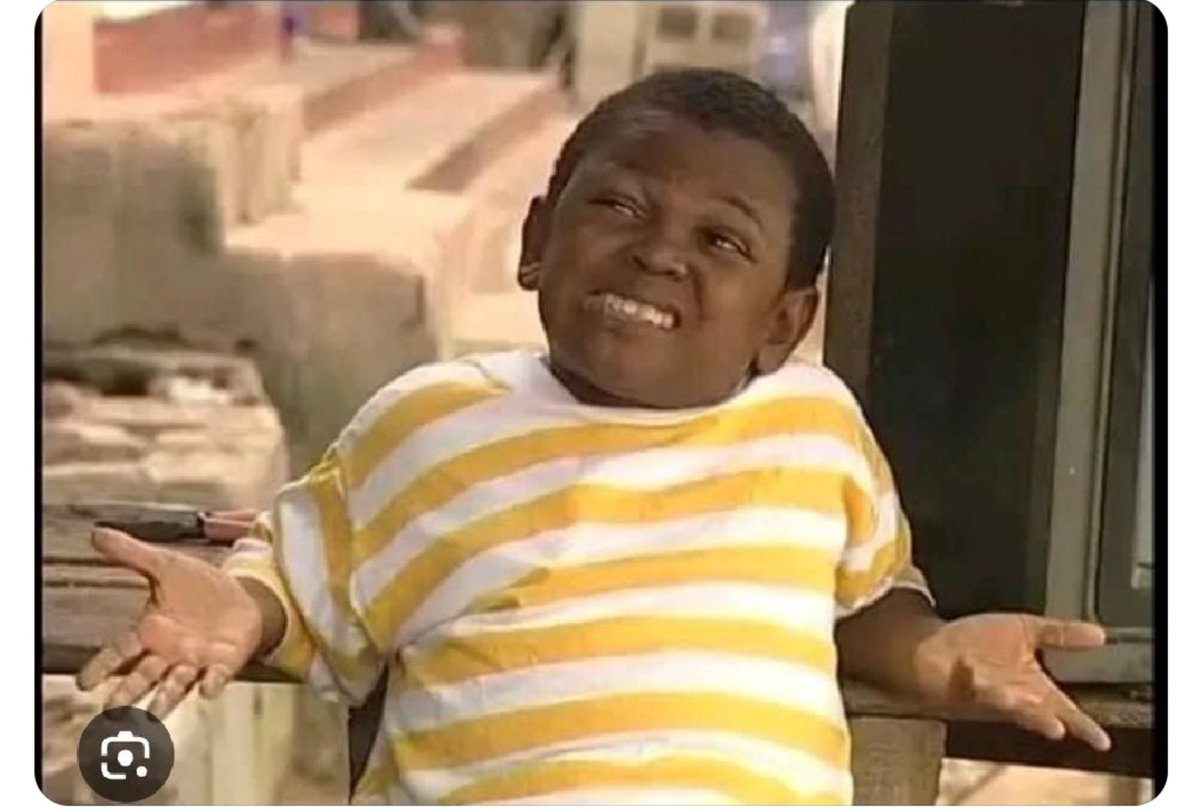 harriet454568's tweet image. Knights all this crashing out for what exactly? Please we should learn to let kola be kola and keep supporting him no matter what.
So if he comes out and still decide to be with her ! Are  we  going to kill him or abandon , please you guys should calm down 
#BBNaija
#KOLA