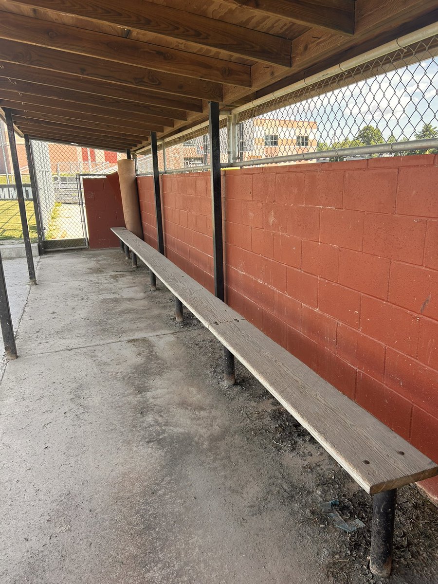 summithardball's tweet photo. Huge thank you to Senior, Oren Miller, who, for his Eagle Scout project undertook the task of completing our 3rd base dugout renovations. The new bench he made looks great and is a nice way to cap off the whole project. Thank you Oren! Before and after pics. https://t.co/D80fy0h8EQ