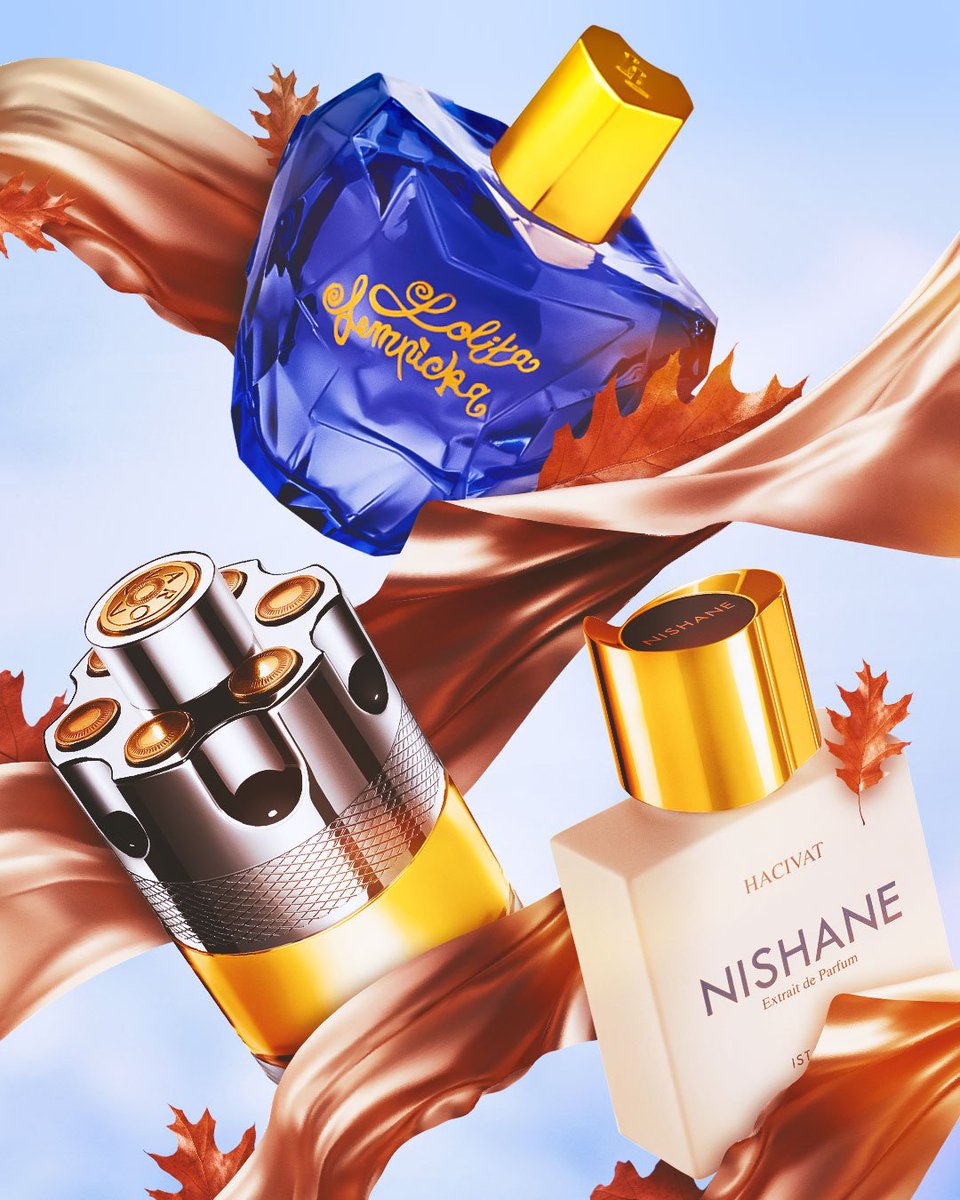FragranceX's tweet photo. Crisp air, cozy layers, and the perfect scent to match. Find your new #fallfragrance to complement this season’s mood.

Explore #topfragrances for autumn vibes with free shipping at FragranceX: https://t.co/EgD0lPsxLG https://t.co/O6HW1Ne3LC