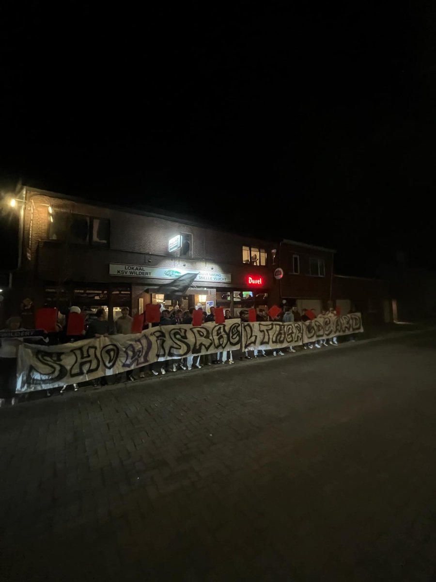 ultras_antifaa's tweet photo. 🇧🇪The antifascist Wuldert Ultras from Belgian team KSV Wildert showing their ongoing support for Palestine. 

Last season they were one of the two only Belgian teams to join the Show the red card campaign. https://t.co/Z0xrz2R4Aq