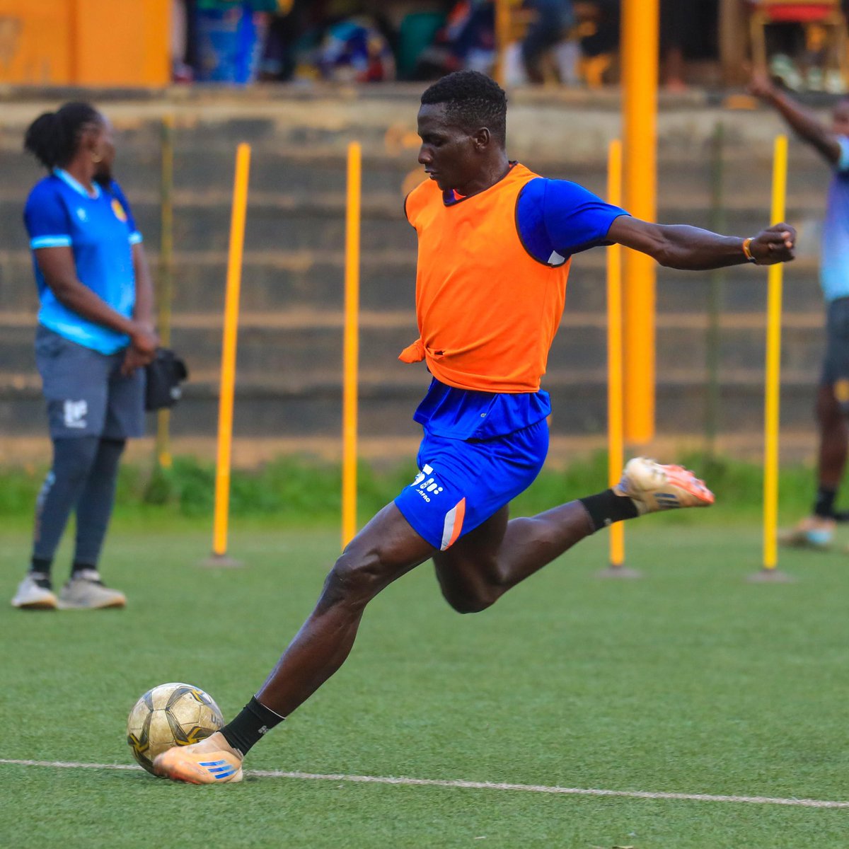 KCCAFC's tweet image. Shooting practice ☄️

#KCCAFC #KCCASCV #SUPL