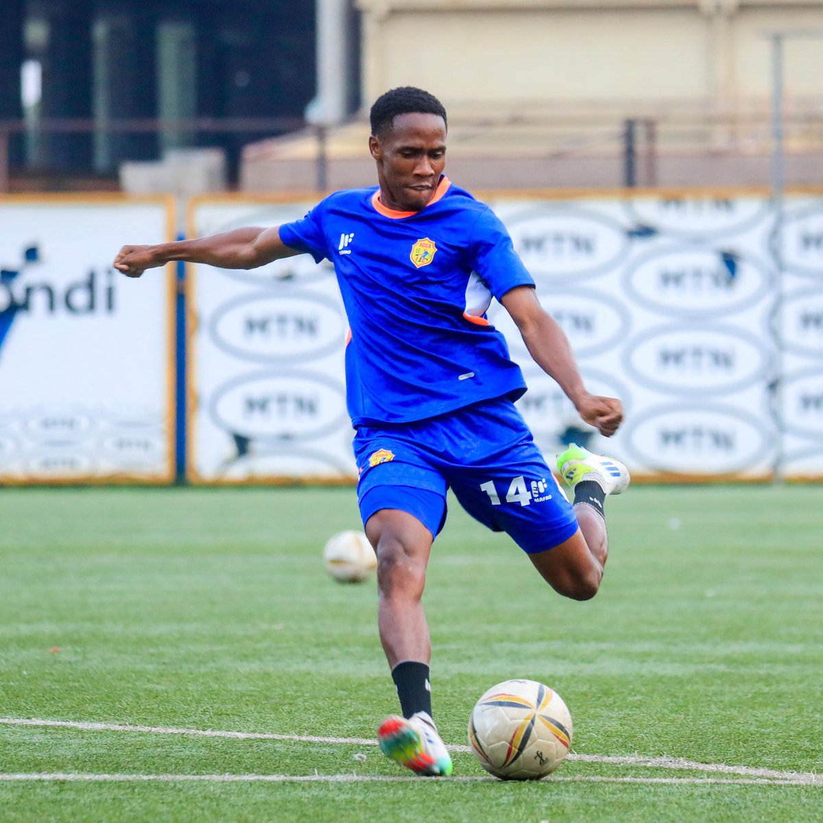 KCCAFC's tweet image. Shooting practice ☄️

#KCCAFC #KCCASCV #SUPL