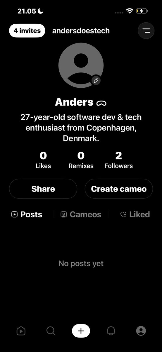 Anders ᯅ (@andersdoestech) on Twitter photo 🤠 🤠