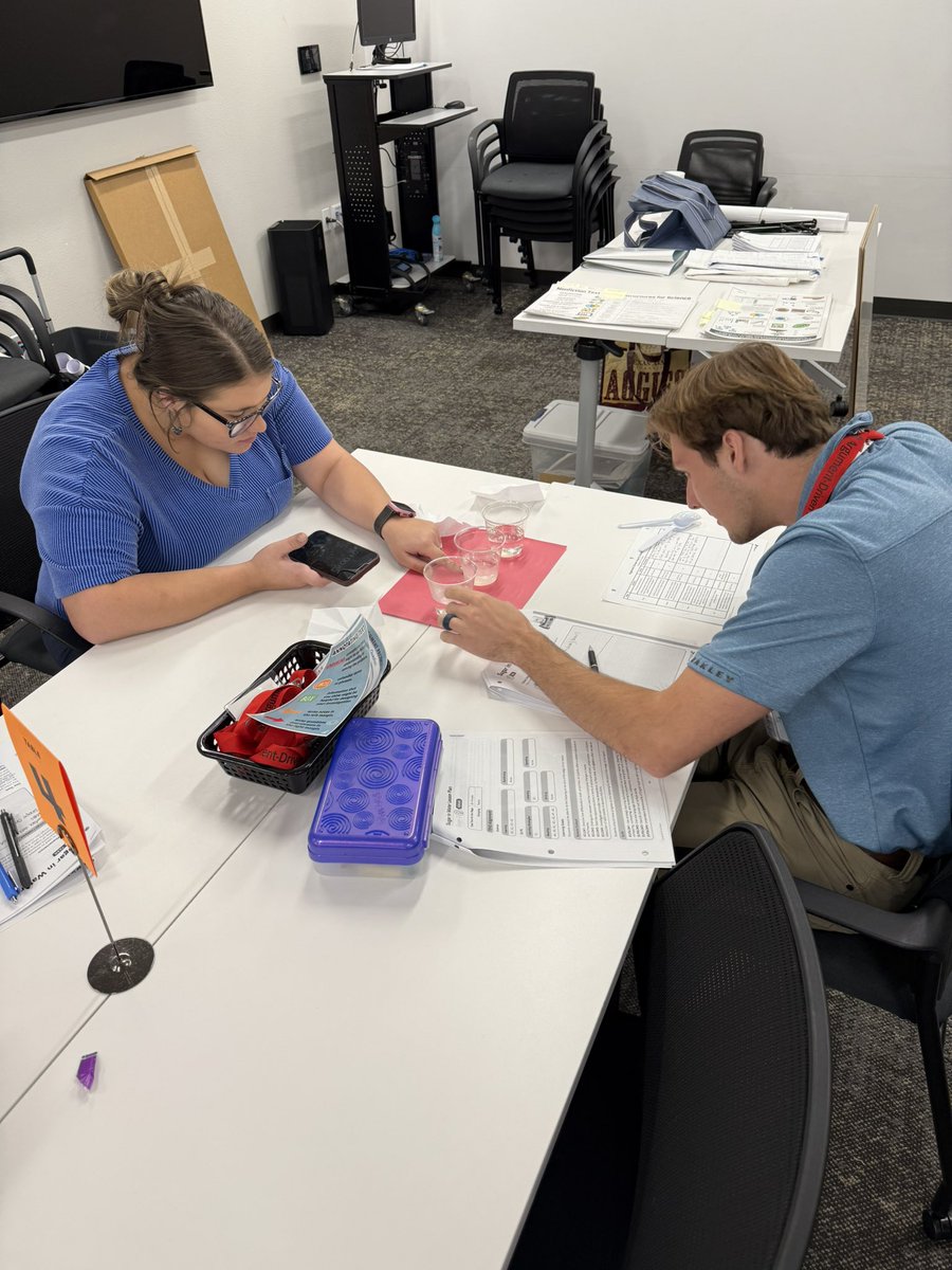 broleads's tweet image. Helping lead @CSISD’s new secondary science teachers in learning about Argument-Driven Inquiry. #scienceeducation #ADI #inquirybased