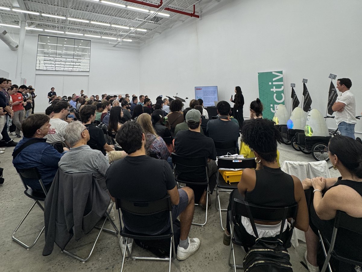 fictiv's tweet image. Wrapped up #ClimateWeekNYC with a packed Hardware Meetup! 🗽⚙️ 

Shoutout to @infinitemachine, @AtalantaClimate &amp;amp; @UFACTORY_UF
 for showing that #hardtech is alive + thriving. 

Connecting innovators is what drives the future, and we&apos;re proud to be part of it.