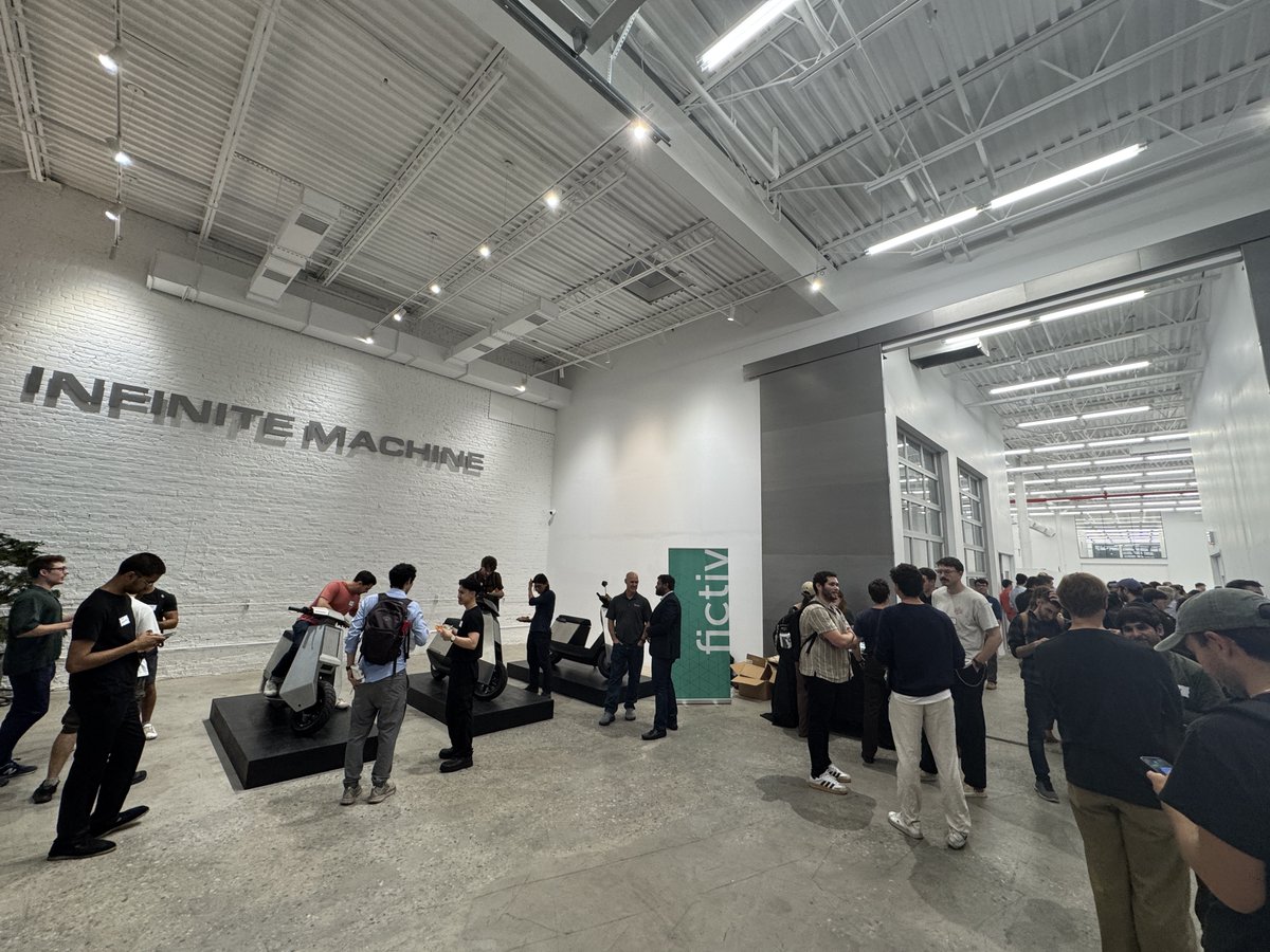 fictiv's tweet image. Wrapped up #ClimateWeekNYC with a packed Hardware Meetup! 🗽⚙️ 

Shoutout to @infinitemachine, @AtalantaClimate &amp;amp; @UFACTORY_UF
 for showing that #hardtech is alive + thriving. 

Connecting innovators is what drives the future, and we&apos;re proud to be part of it.