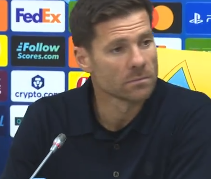 theMadridZone's tweet photo. 🚨 Xabi Alonso: "Mbappé is so effective, so clinical, we need to create more chances for him and make things easier for him.
I'm really happy with Kylian, and not just for his goals, for everything, his leadership, his all-round game, how he treats younger players..." https://t.co/Cl60SitSW5