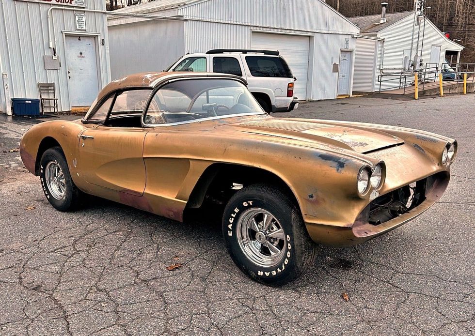 Summer is over!!

That means it's time to get back to working on that Corvette of yours again!!!
My friends and sponsors at CorvetteParts.net / <a href="/KeenParts/">CorvetteParts.net</a> can help you!! They have over 26 (!) thousand parts in their inventory! If they don't have it, you dont need it!

Check