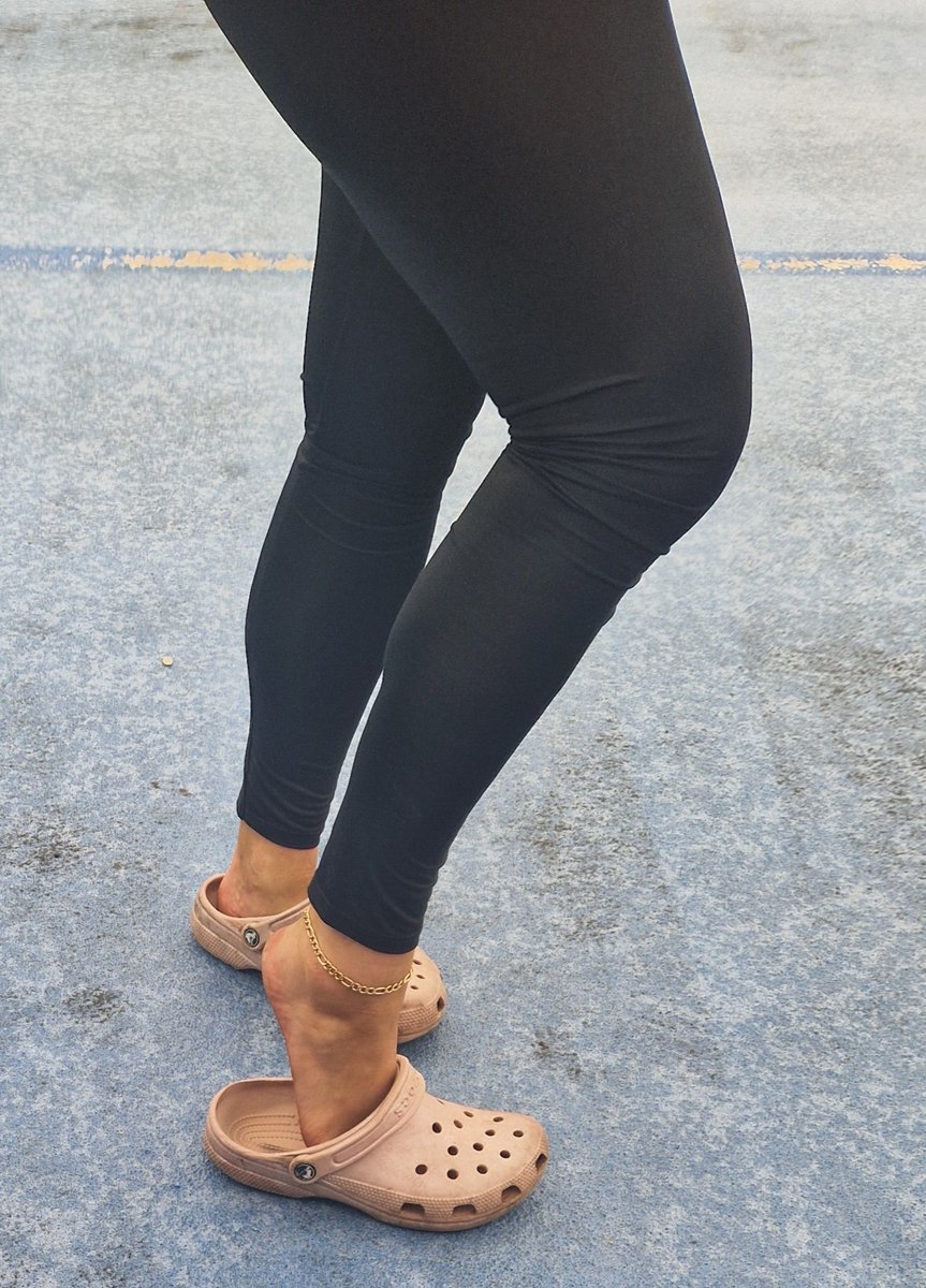 Brooke's Feet👣🇬🇧💋 In person sessions only💕 tweet media