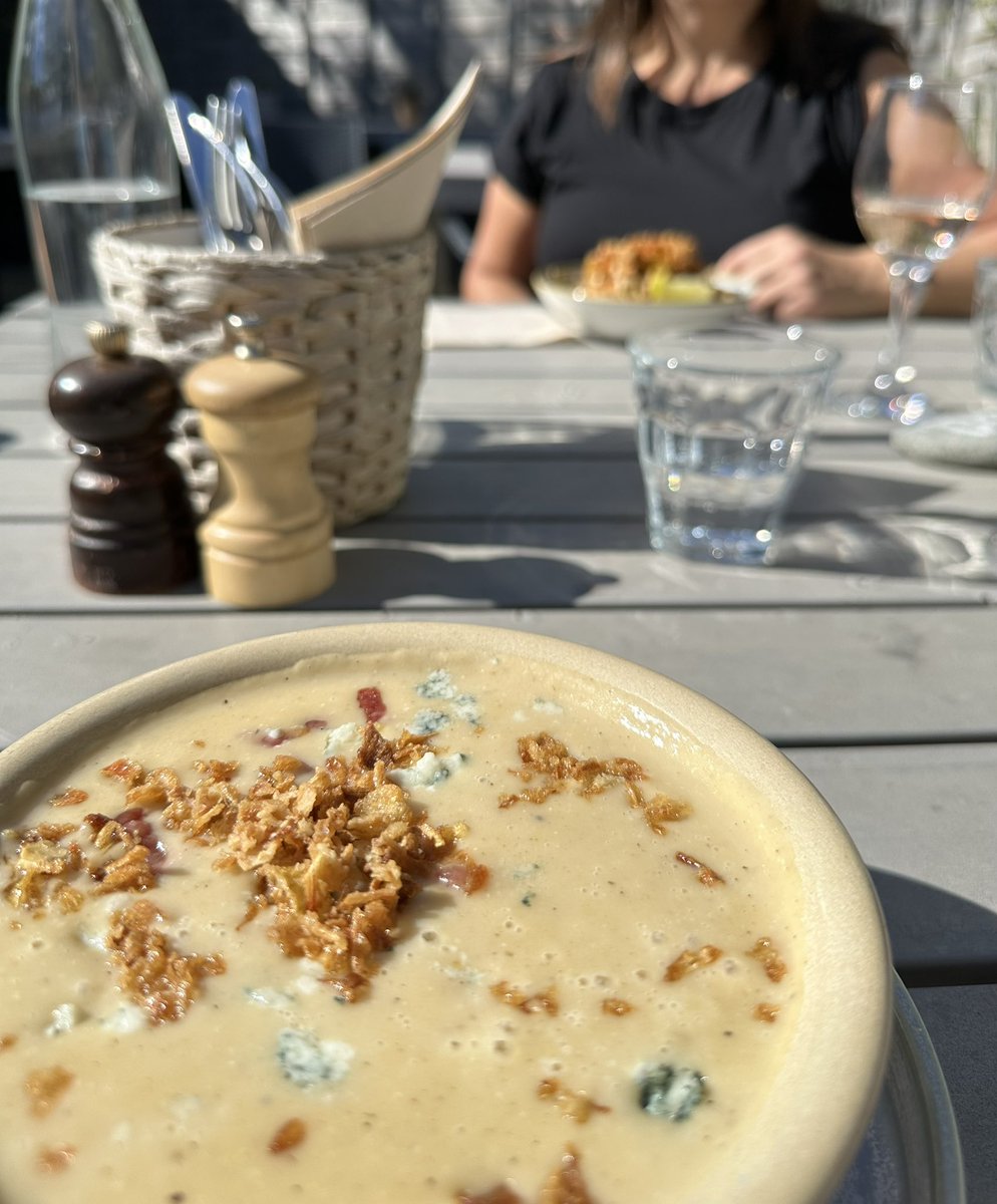 gnsymutterings's tweet image. #Alderney my only trip to our northern Baliwick island today swim at Braye Beach before lunch at the Georgian House