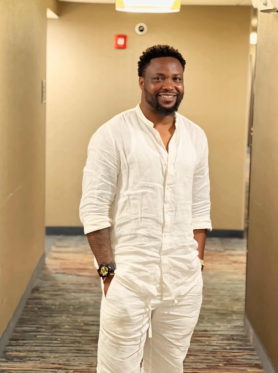 _tobyblush's tweet image. This guy used to act as a tout in Yoruba movies until I got to realize that he’s actually cool &amp;amp; calm irl. Plus he looks so good for a 51 year old.