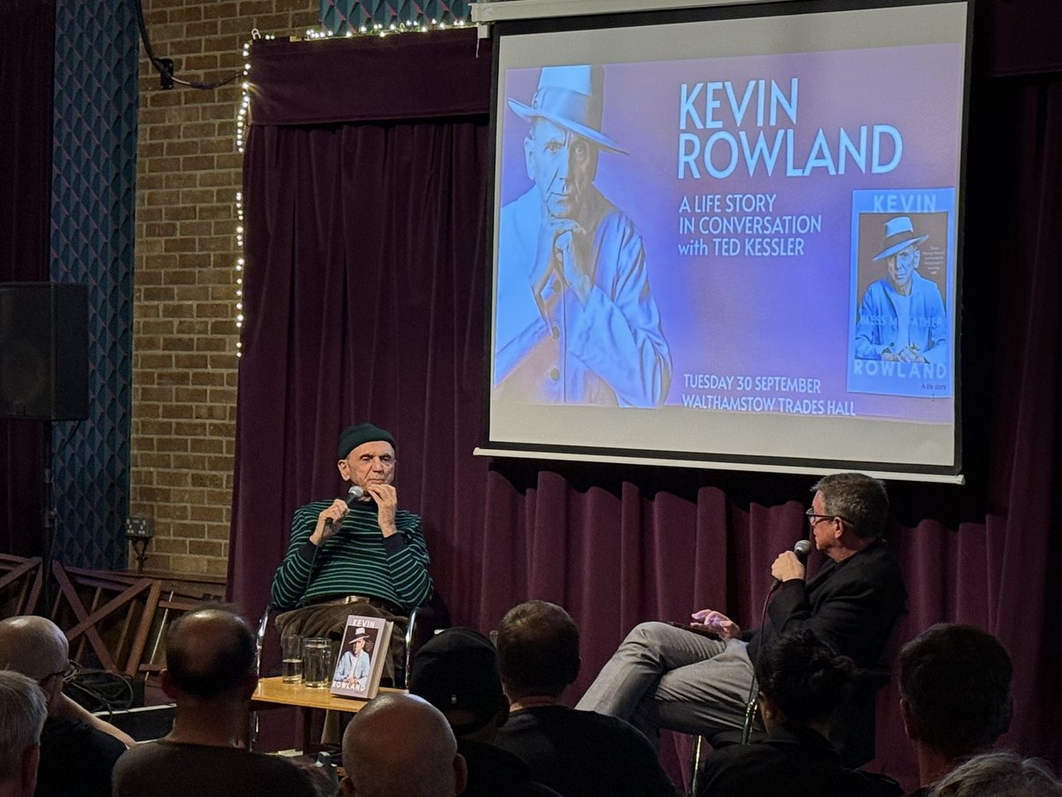 e17RnR_books's tweet photo. @DexysOfficial Kevin Rowland in conversation with @TedKessler1 at @stowtradeshall Walthamstow #BlessMeFather 📕 https://t.co/uaKz45b9r2