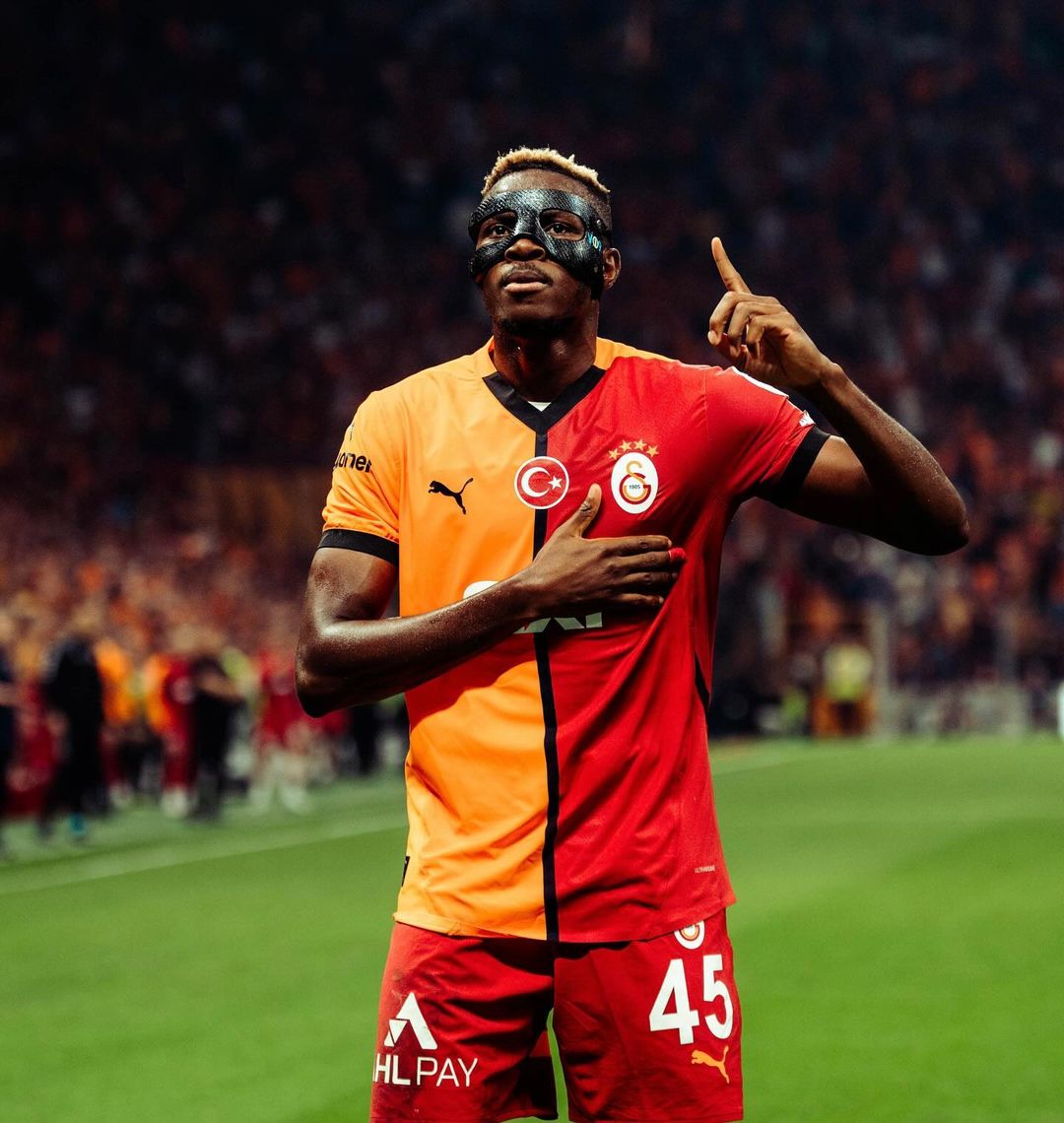 GOOOL | Galatasaray 1-0 Liverpool

⚽️ 16' Osimhen (P)