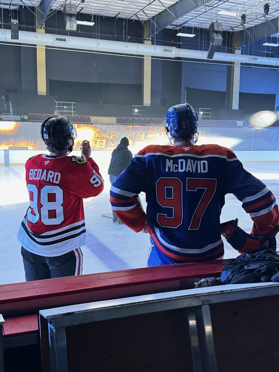 daily connor mcdavid (@dailycmd) on Twitter photo 