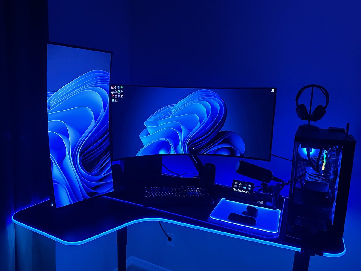 BitcoinHomework's tweet image. Streaming Setup on fleek… @AlphaAiGroup coming soon to @Twitch trenches! The grind to my first 100 followers starts now! 💯 

twitch.tv/bitcoingtr