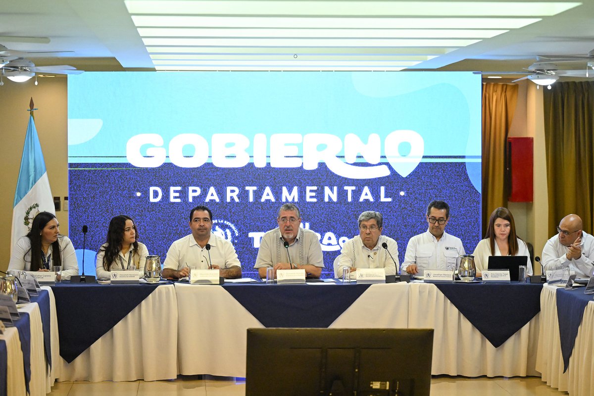 ✨ Con la Gira Departamental a Petén, se avanza en la instalación de Gobiernos Departamentales: un modelo para desconcentrar el Estado, articular instituciones y promover un desarrollo territorial inclusivo y participativo.
#ATuTierra