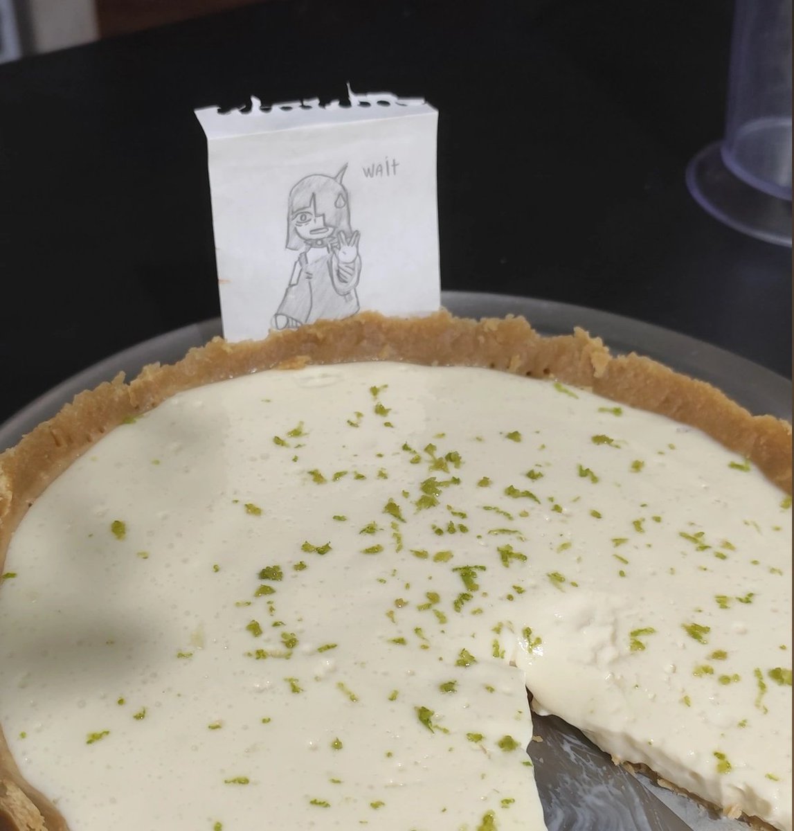 Zoti_cmo's tweet photo. Você comeria a Torta de limão feito por essa Burra! Caipira! Esquisita! Preguiçosa! Hm... Gótica? https://t.co/xq4CzDSLzm