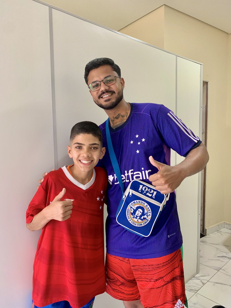 Faço questão de postar minha nova doação em cima dos comentários agradeçendo a todos pelos pix.
Vai muito além da camisa, é a gasolina, a internet que eu preciso para o GPS e toda logística. Independente do valor, todos fazem parte isso 💙

insta: cruzeirodetodos
