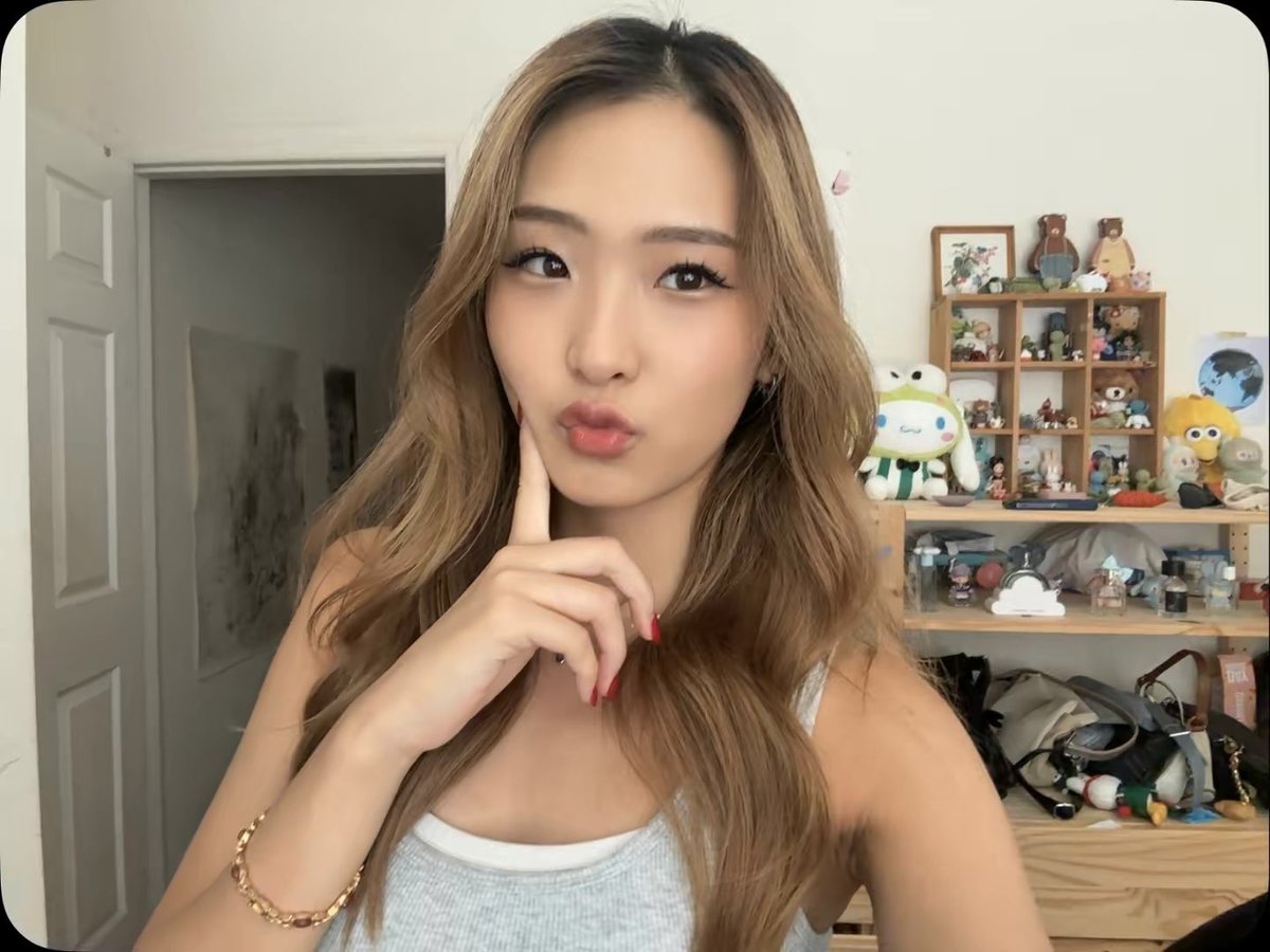 jenni (๑˃̵ᴗ˂̵) tweet media