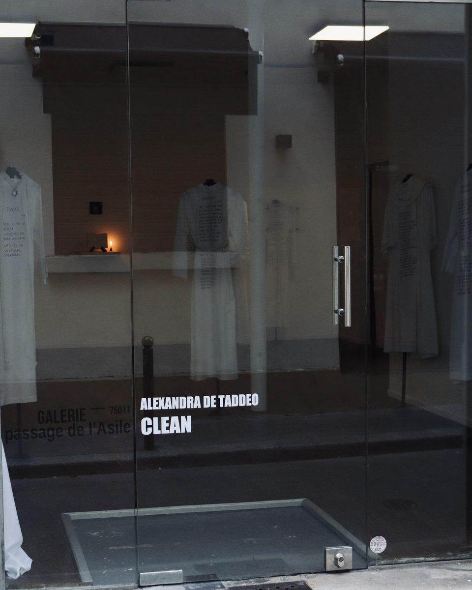 aledteo's tweet photo. 1st presentation of "Clean", a book project in which I write about my interactions with men during celibacy. 

Thanks to everyone who came and/or sent support 🤍 https://t.co/ynWPNBmQ8Z
