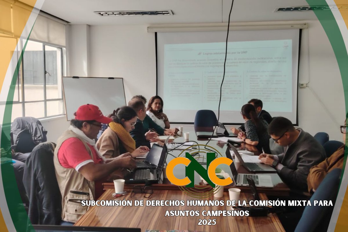 CN_Campesina's tweet photo. Mesa de trabajo con la Unidad Nacional de Protección, en el marco de la V Sesión de la Subcomisión de Derechos Humanos, Democracia, Participación y Paz de la CMAC. https://t.co/hFK6RcswYa