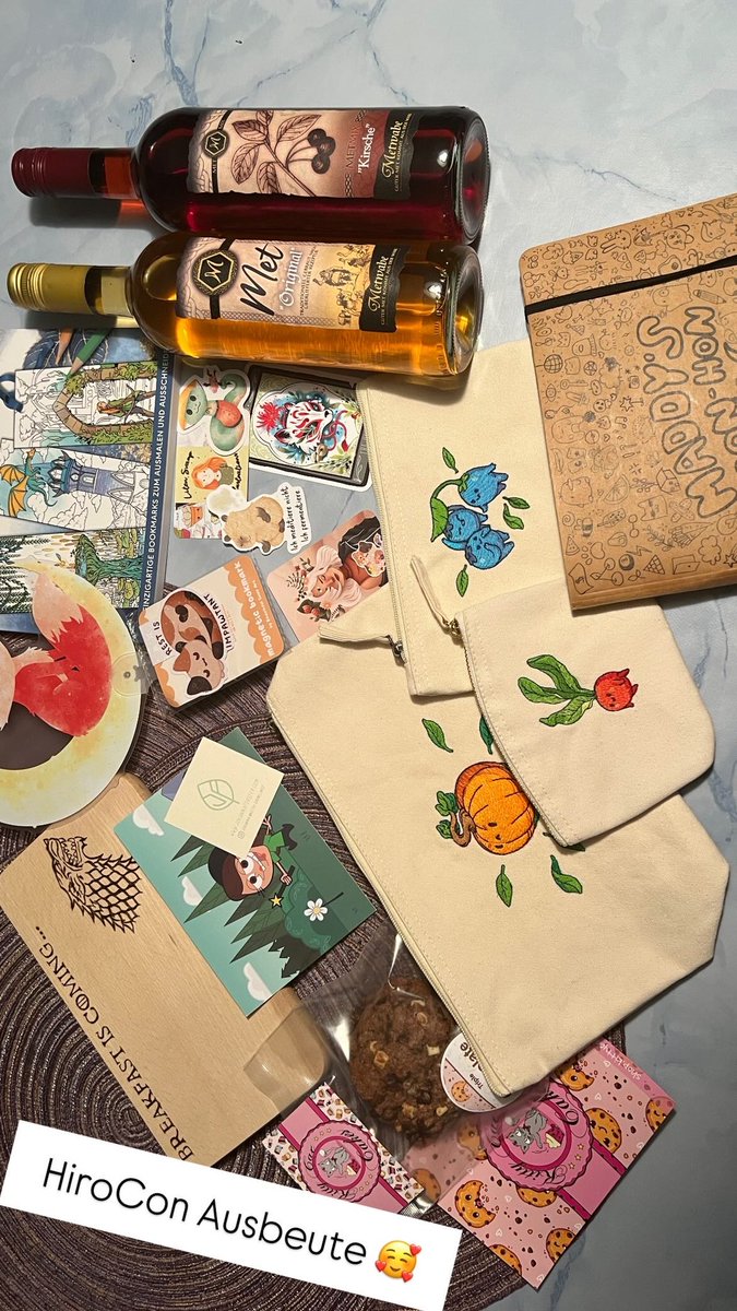 LaMlleMaddy's tweet photo. Ich hab euch noch nicht von der #HiroCon in Saarbrücken am Wochenende berichtet 🥰 
Hier ein paar Einblicke für euch 🩷 Durfte @Kittycatcakes_ treffen und 
@ benandpaper und @ holladiewaldfee ☺️ Und es gab Cookies von Kitty! Die Con ist noch klein, hat aber Potential! https://t.co/sBP28hIKep