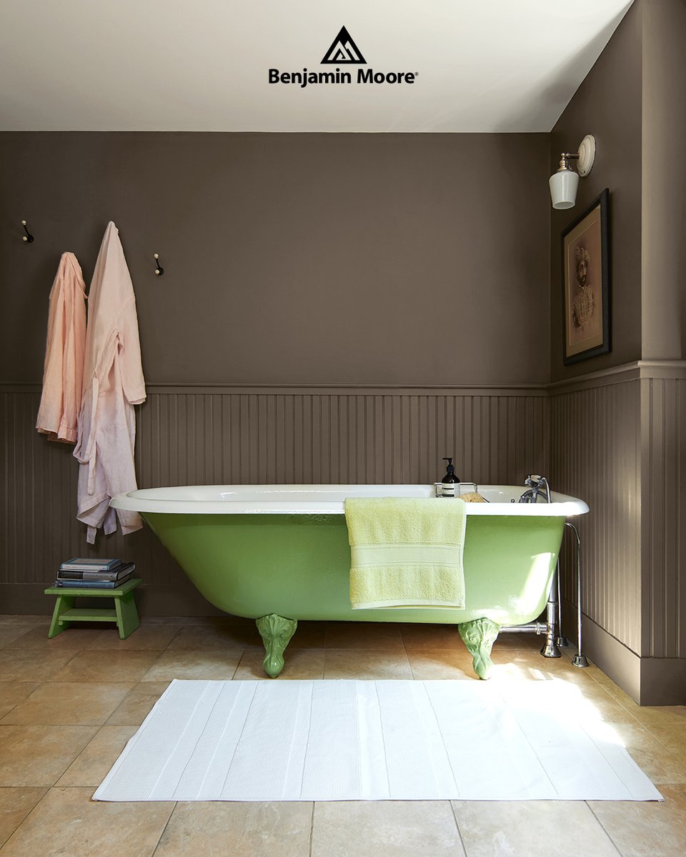HelmPaint's tweet image. Warm, earthy, and endlessly comforting, brown paint colors from Benjamin Moore will have you accenting your home like an interior designer 👨‍🎨✨

Swipe through to get inspired, then visit Helm Paint for a sample today! 🎨💪

#FreeSampleSaturday #HelmPaint #BenjaminMoore