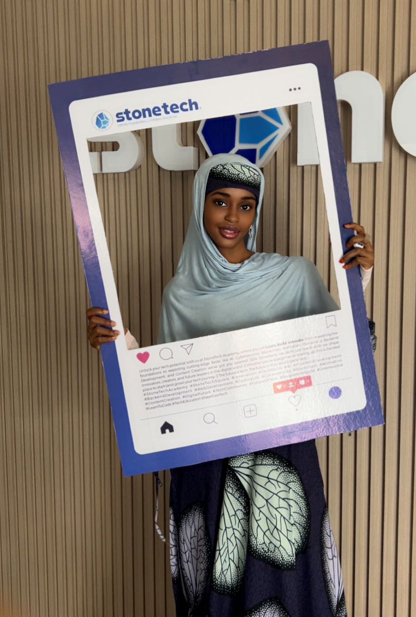 stonetechsquare's tweet image. Picture Day & Recognition Moments at StoneTech Academy 📸🏆
Celebrating the faces behind the excellence — every smile, every milestone, every effort recognized.
#stonetechacademy #teamstonetech #recognitionday #pictureday #LVSS26 #LISAxLVSS26
