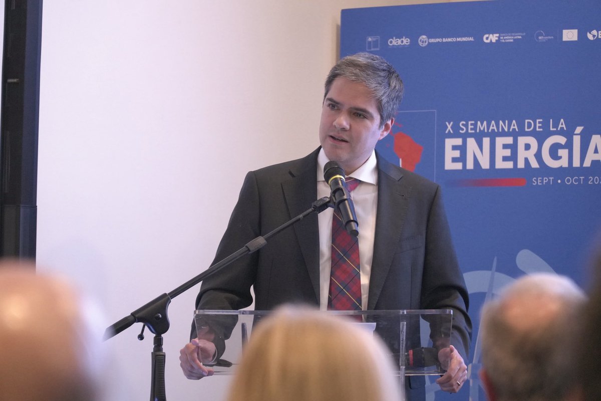 “La integración energética es clave para la Región si queremos un sistema seguro y resiliente. Por esto, el diálogo con Argentina es fundamental”.

Señaló el subsecretario Luis Felipe Ramos en #XSemanaDeLaEnergía de <a href="/OLADEORG/">OLADE</a>. ⚡️🇦🇷🇨🇱