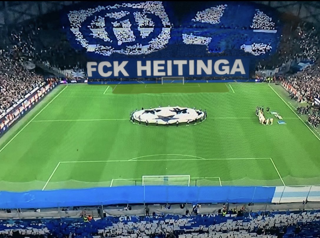 Toch mooi om te zien dat de Marseille supporters het met ons eens zijn #HeitingaOut #omaja